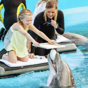 Siegfried and Roy’s Secret Garden and Dolphin Habitat
